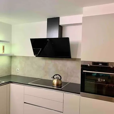 Paradise Apartment